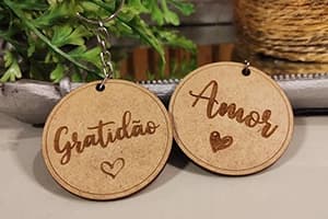 Chaveiros com frases